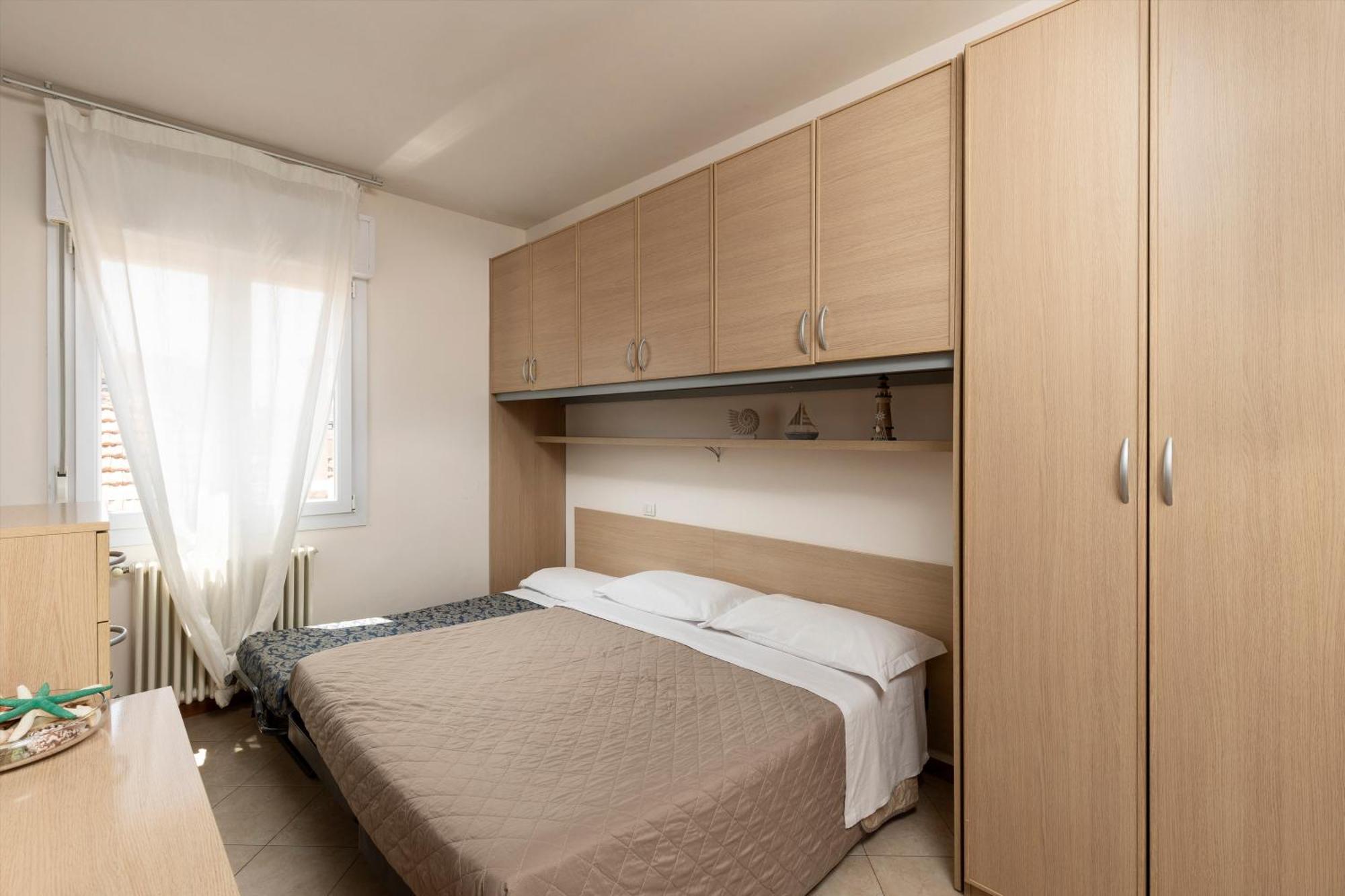 Residence Uno Studio&Suites Rimini Exterior foto